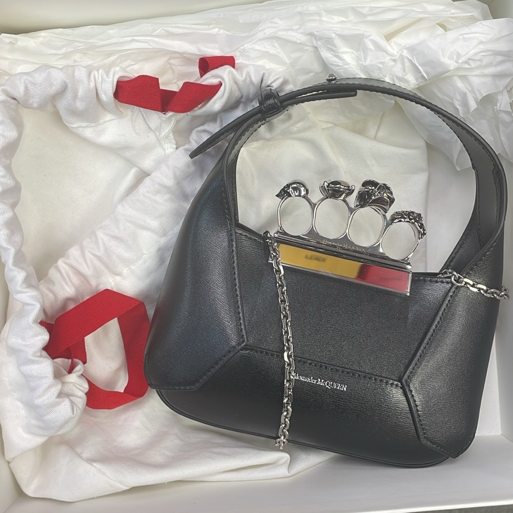 Alexander McQueen Black Leather Knuckle Clutch - Picture 3 of 7